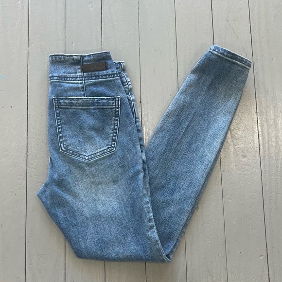 Anthropologie Denim - Anthropologie Pilcro jeans womens 25 blue dark wash high rise skinny denim